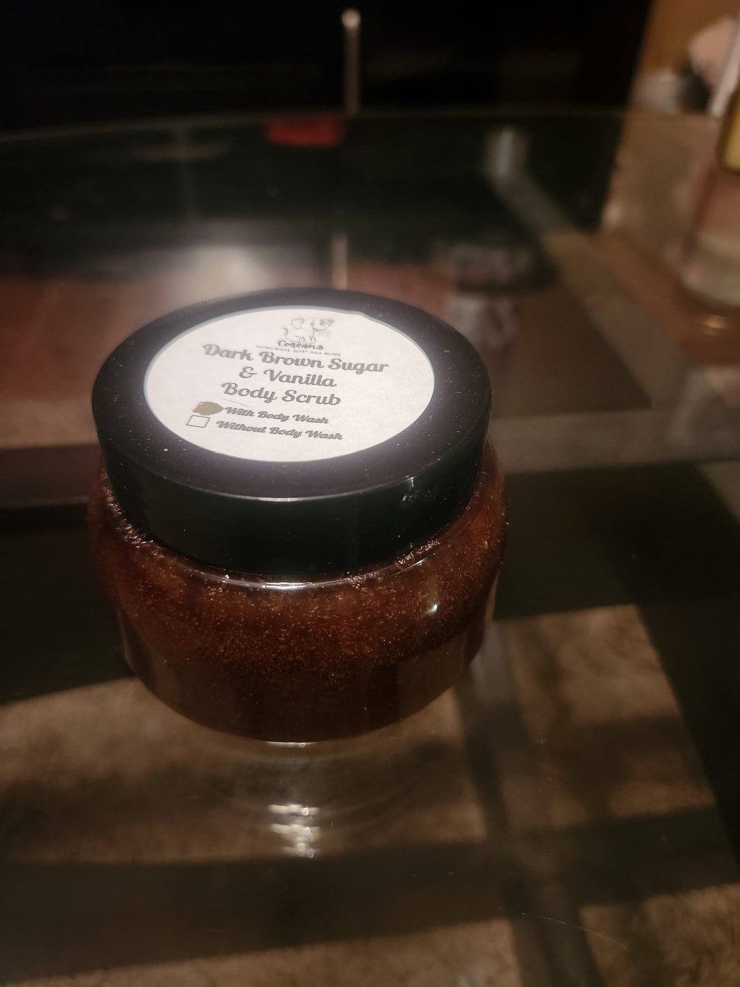 Sugar Scrub/Dark brown and vanilla